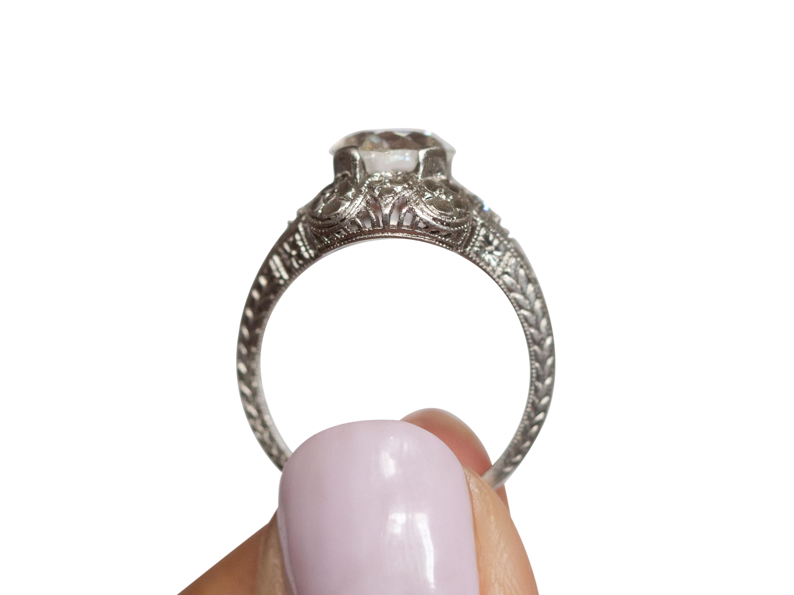 Bague de fiançailles en platine avec diamants de 1,37 carat certifiés par le GIA Bon état - En vente à Atlanta, GA