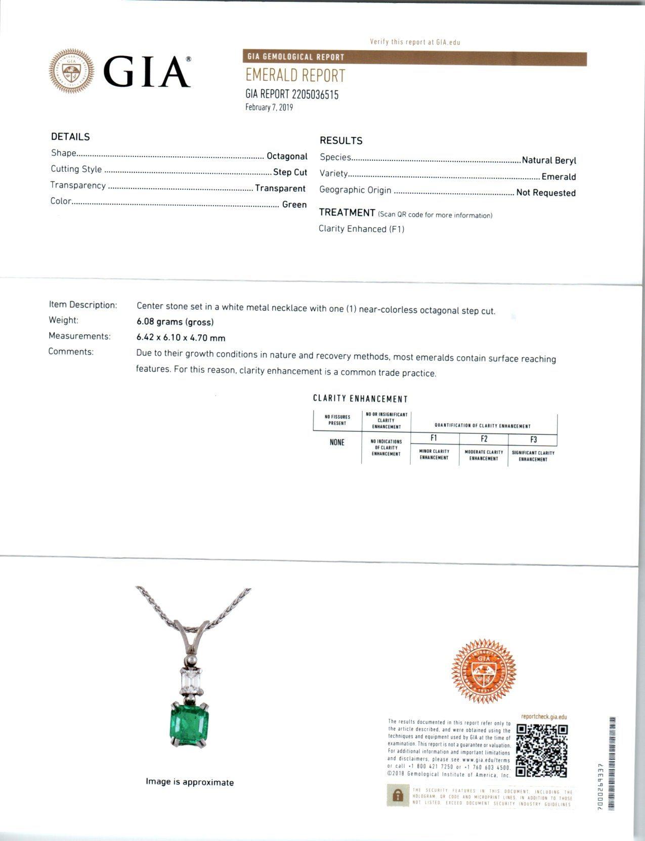 Round Cut GIA Certified 1.37 Carat Emerald Diamond Platinum Pendant Necklace