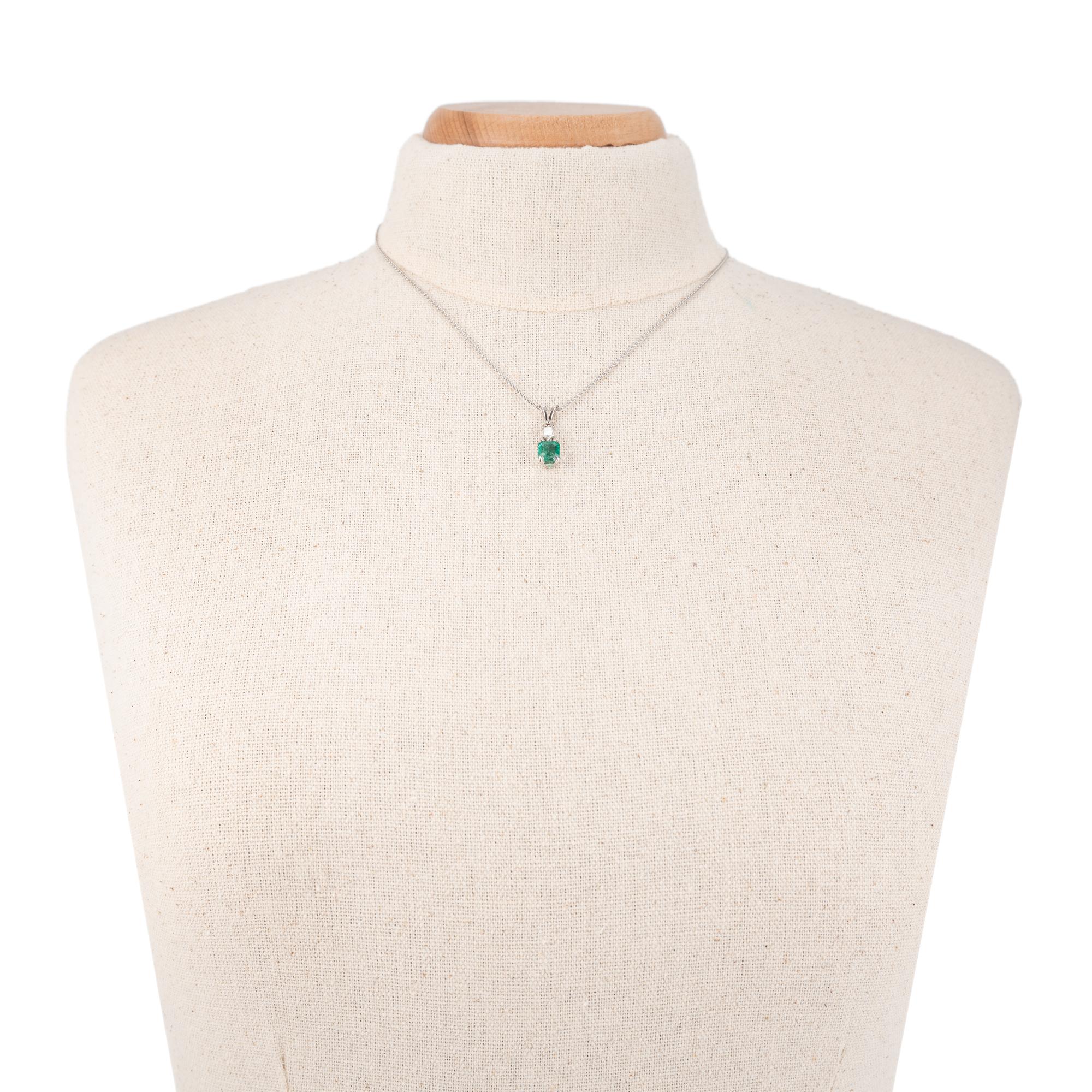 GIA Certified 1.37 Carat Emerald Diamond Platinum Pendant Necklace 1
