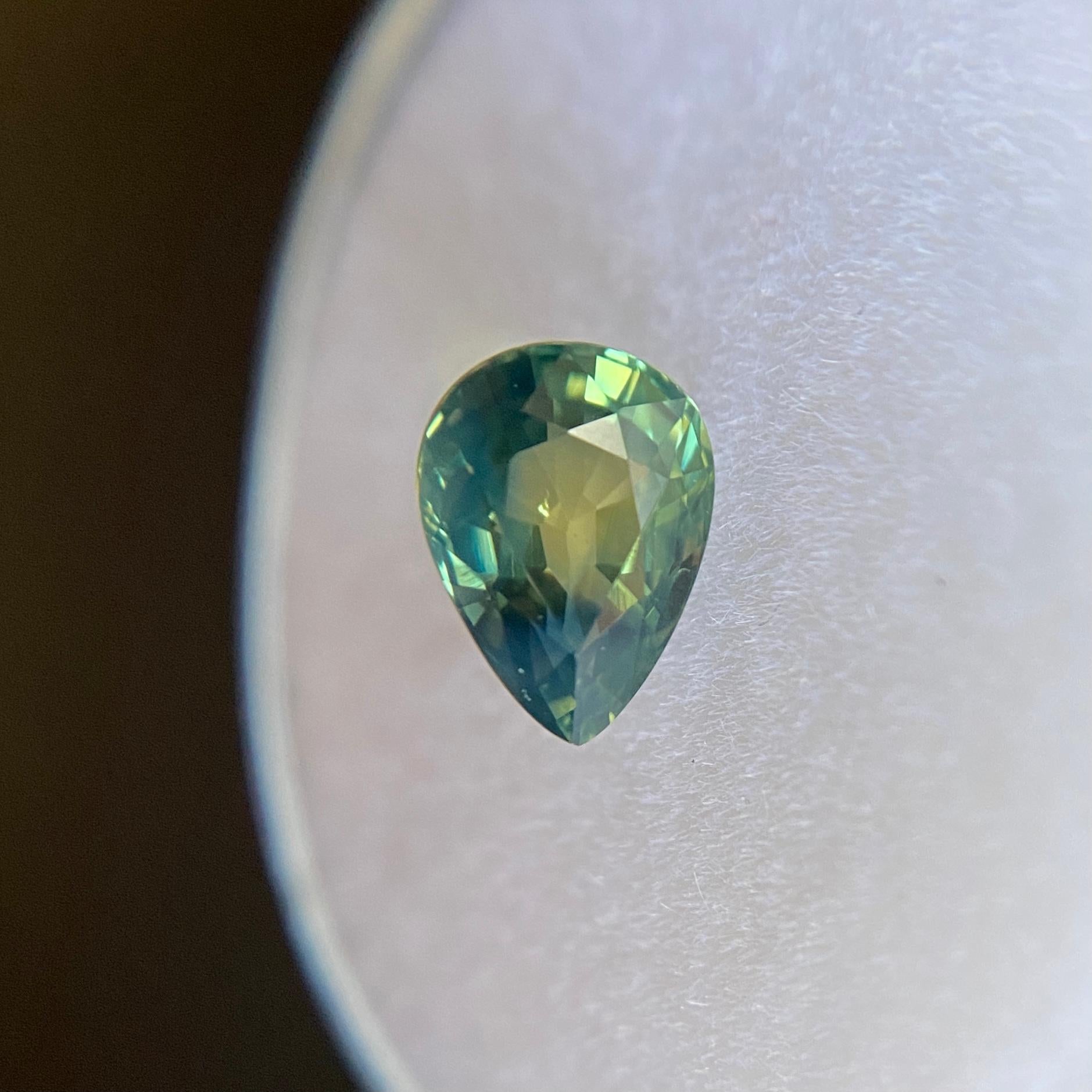 Rare Untreated Australian Parti Colour Sapphire Gemstone.

1.37 Carat unheated sapphire with a rare parti colour effect. Showing blue and yellow green colours with a unique colour split. Very rare and stunning to see.

Fully certified by GIA