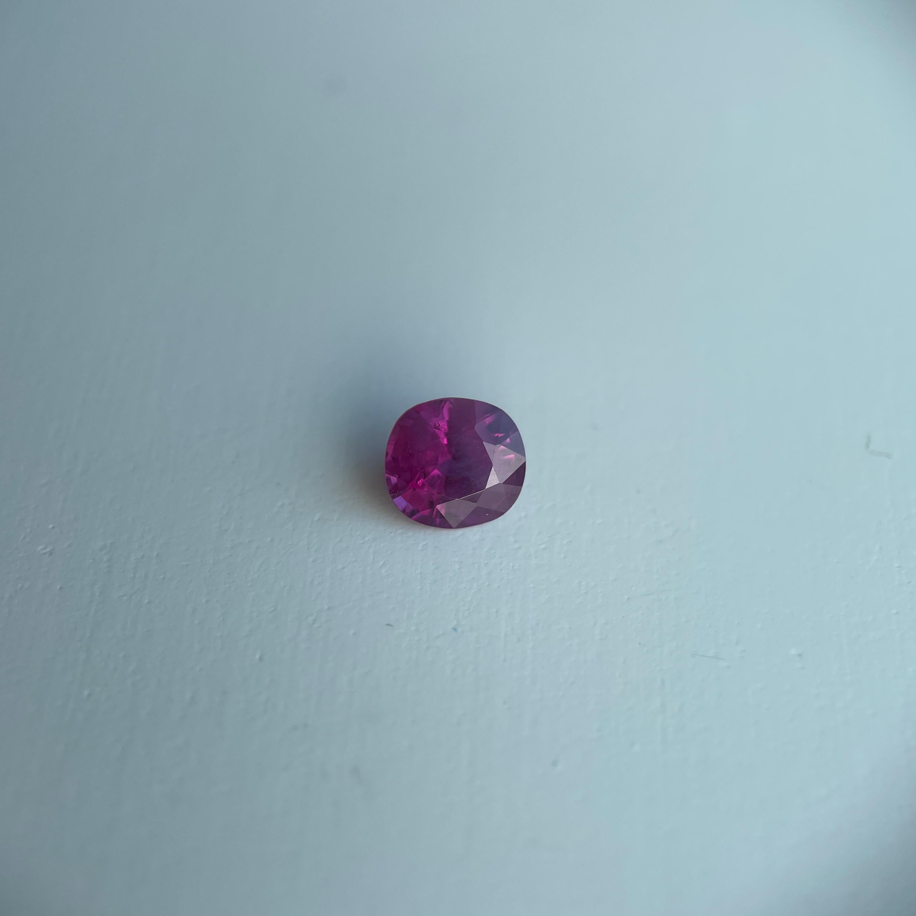Rubis de Birmanie non chauffé de 1,37ct certifié par le GIA Neuf - En vente à Singapore, SG