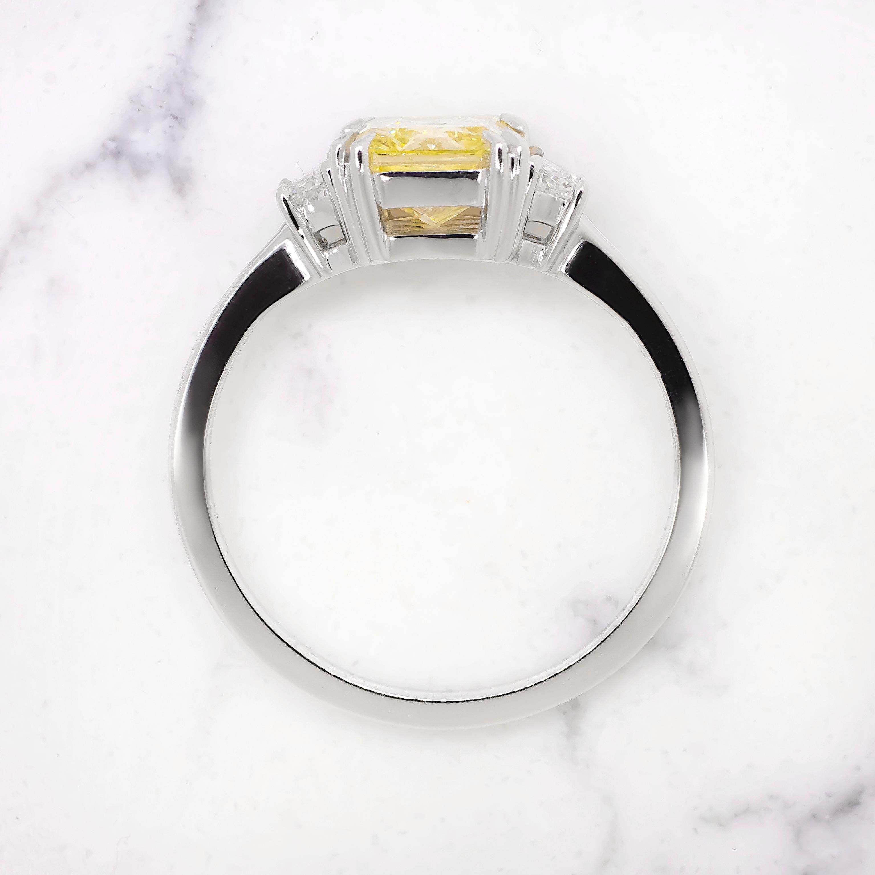 Women's or Men's GIA Certified 1.38 Carat Fancy Yellow Radiant Cut Diamond 18K White Gold Ring For Sale