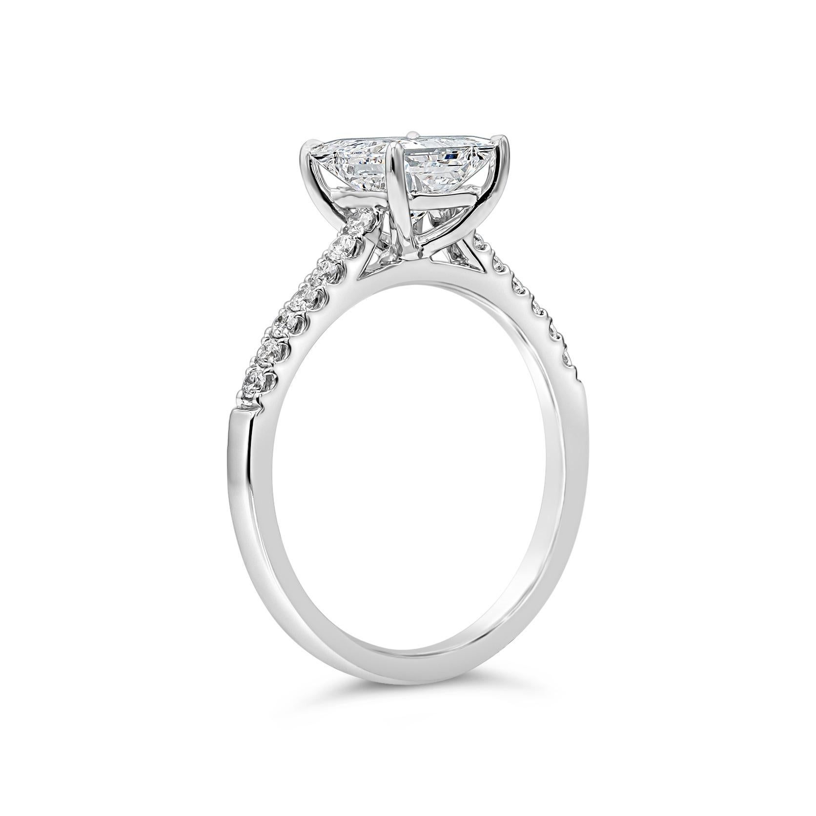 Contemporary Roman Malakov GIA Certified 1.39 Carats Princess Cut Diamond Engagement Ring For Sale