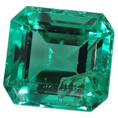 GIA Certified 1.39ct Colombian Emerald, Octagonal Cut, Unisex, 1990