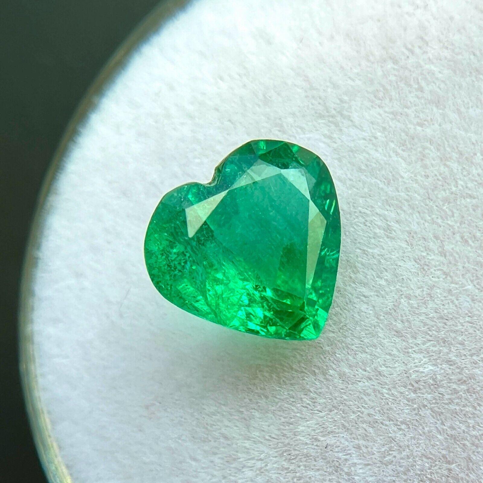 GIA CERTIFIED 1.39ct Natural Emerald VIVID Green Heart Cut Loose 7.4x7.8mm 2