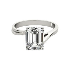 GIA Certified 1.4 Carat Basket Set Emerald Curved Band Platinum Diamond Ring