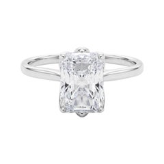 Anello con diamante radiante solitario Tulipano Rosa in platino certificato GIA da 1.4 carati