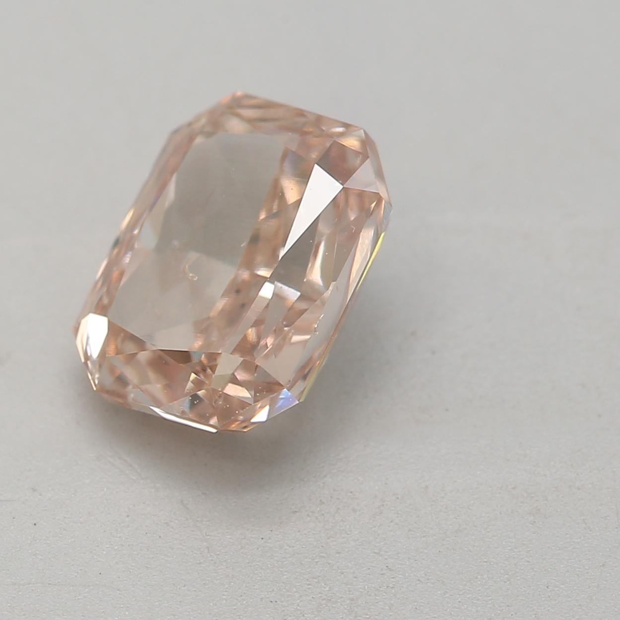 Taille radiant GIA Certified 1.40 Carat Fancy Brown Pink SI2 Clarity Diamond en vente