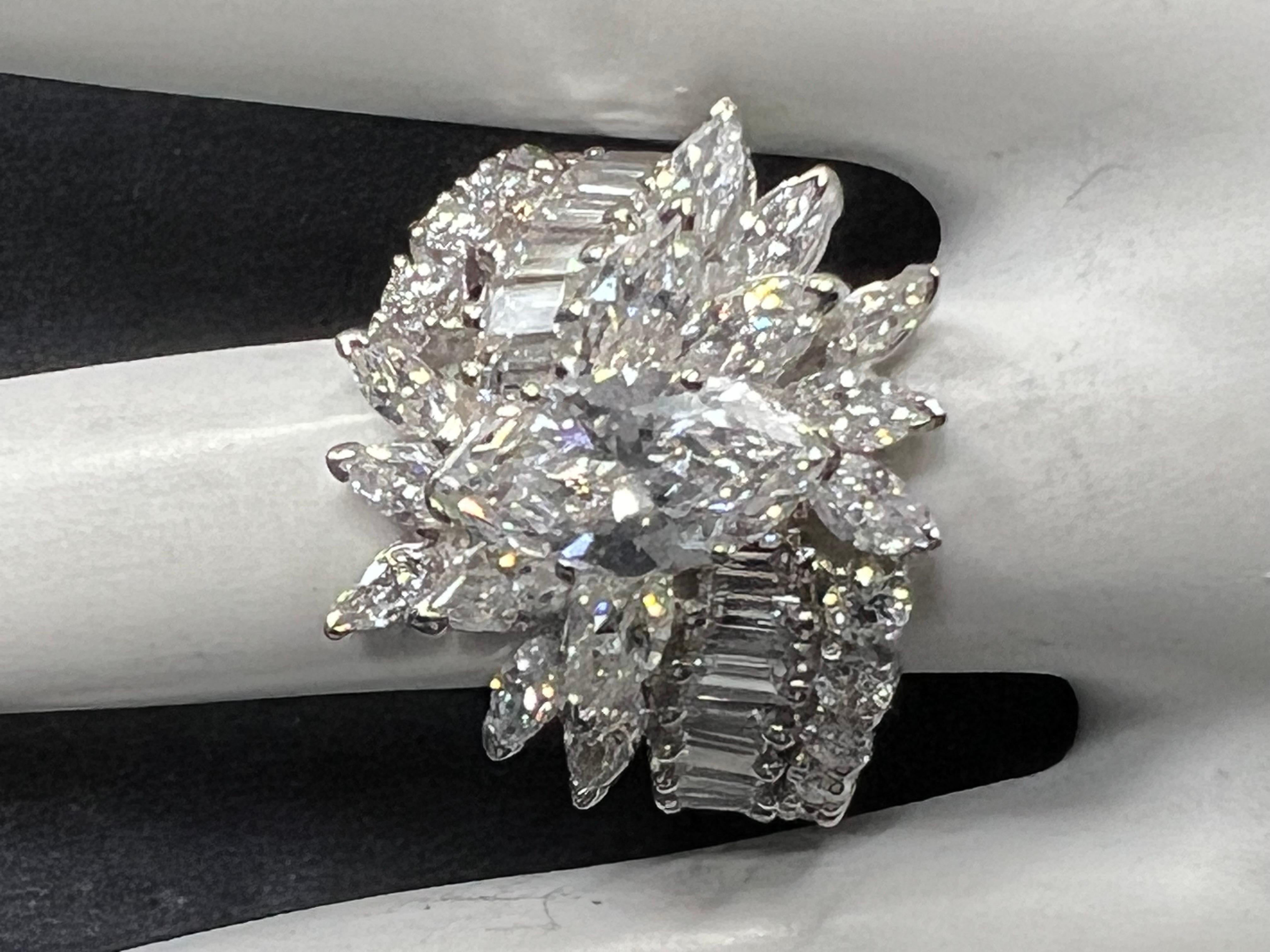 Platin-Verlobungsring, GIA-zertifizierter 1,40 Karat natürlicher Marquise E SI1 Diamant (Moderne) im Angebot