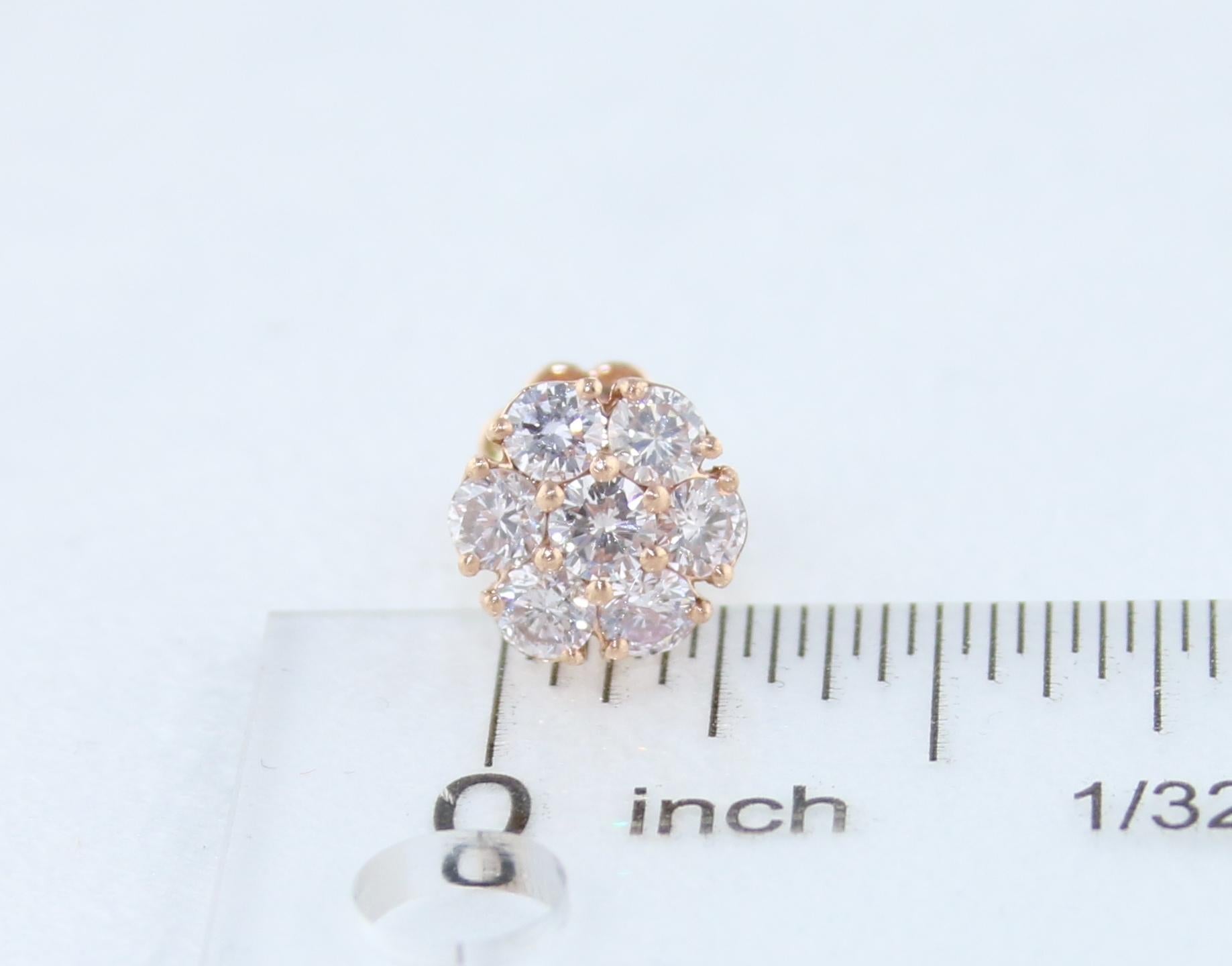 Round Cut GIA Certified 1.40 Carat Pink Diamond Flower Gold Stud Earrings For Sale