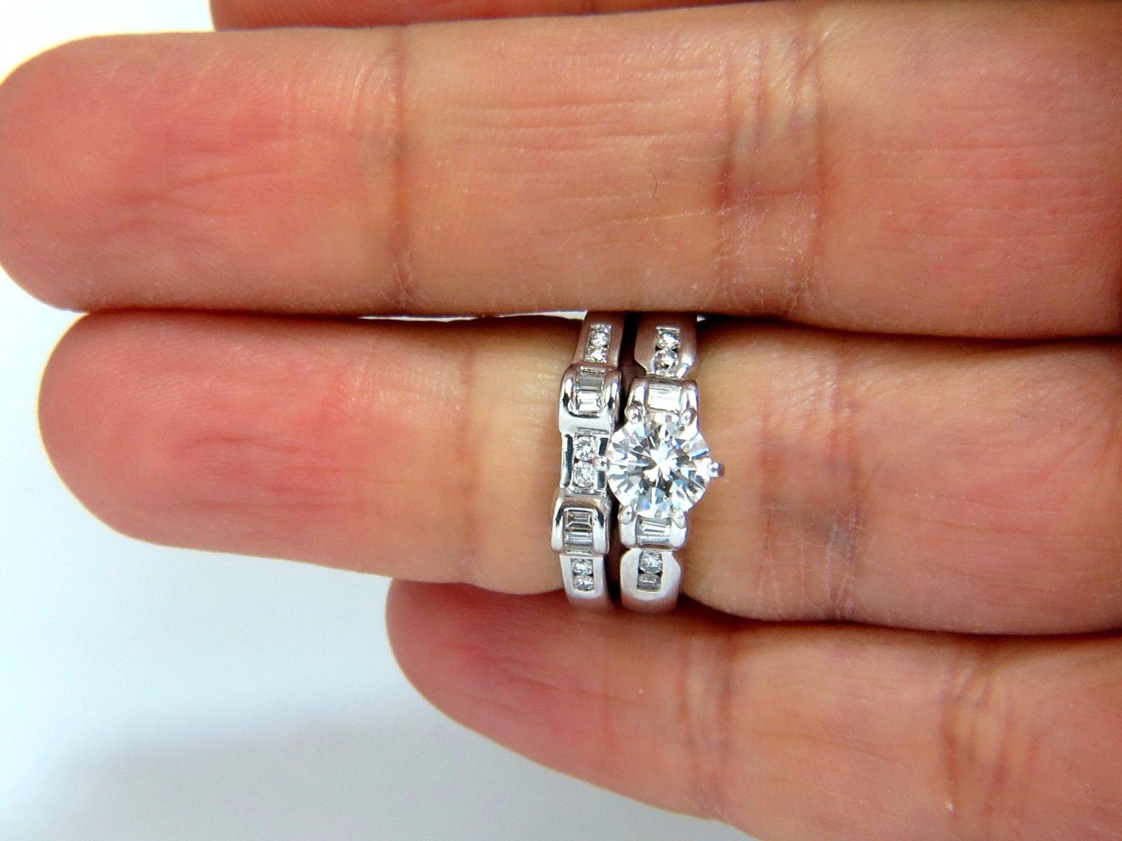 Taille ronde Bague en platine avec diamant rond de 1,40 carat certifié par le GIA et anneau assorti H/VS en vente