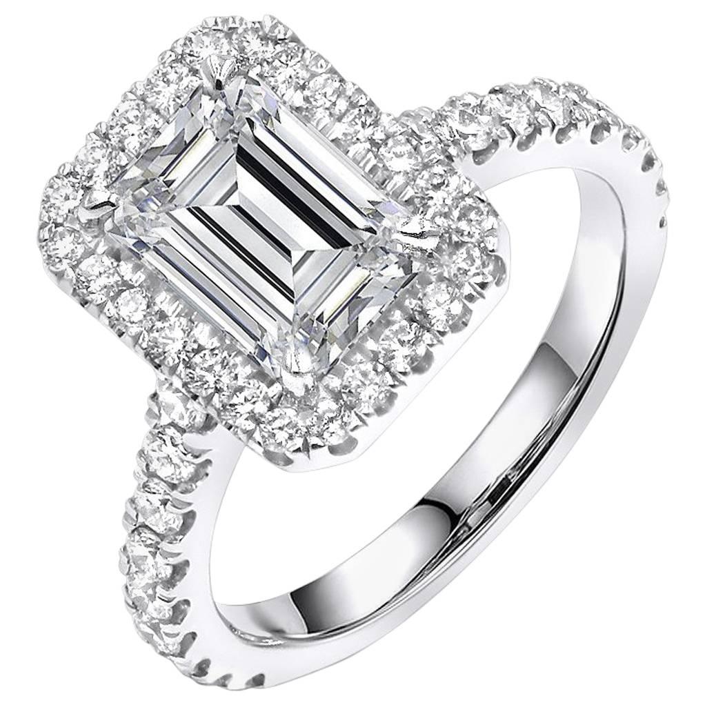 GIA Certified 1.40 Carat VVS2/J Emerald Cut Halo Diamond Engagement Ring  For Sale