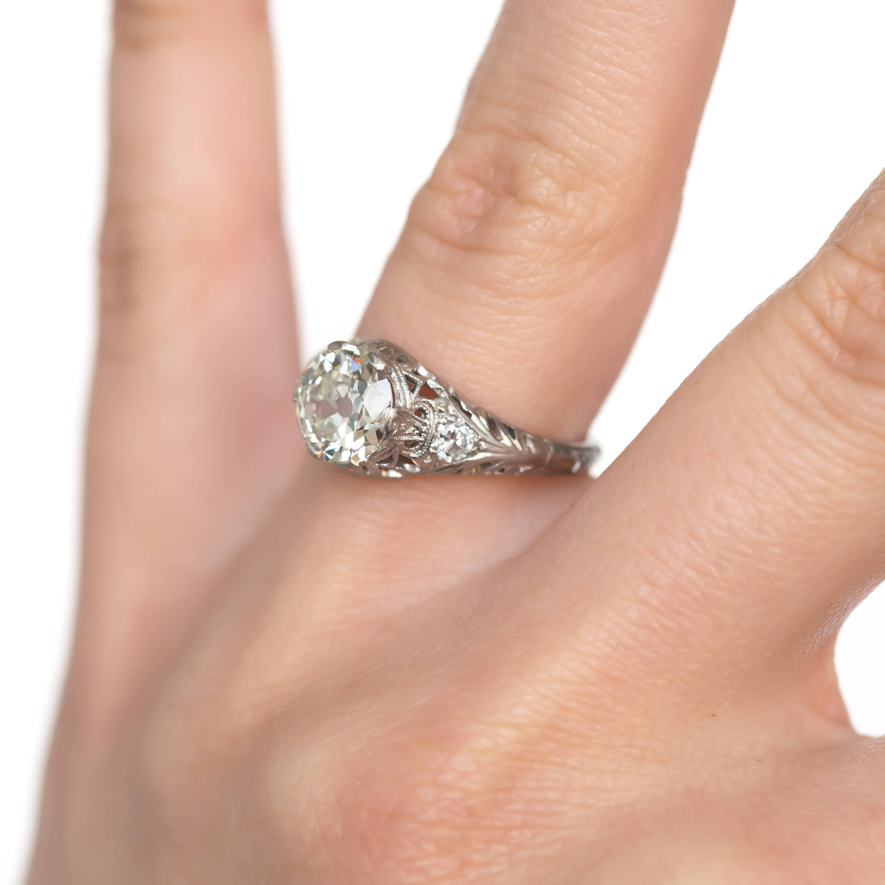 GIA Certified 1.41 Carat Diamond Platinum Engagement Ring For Sale 2