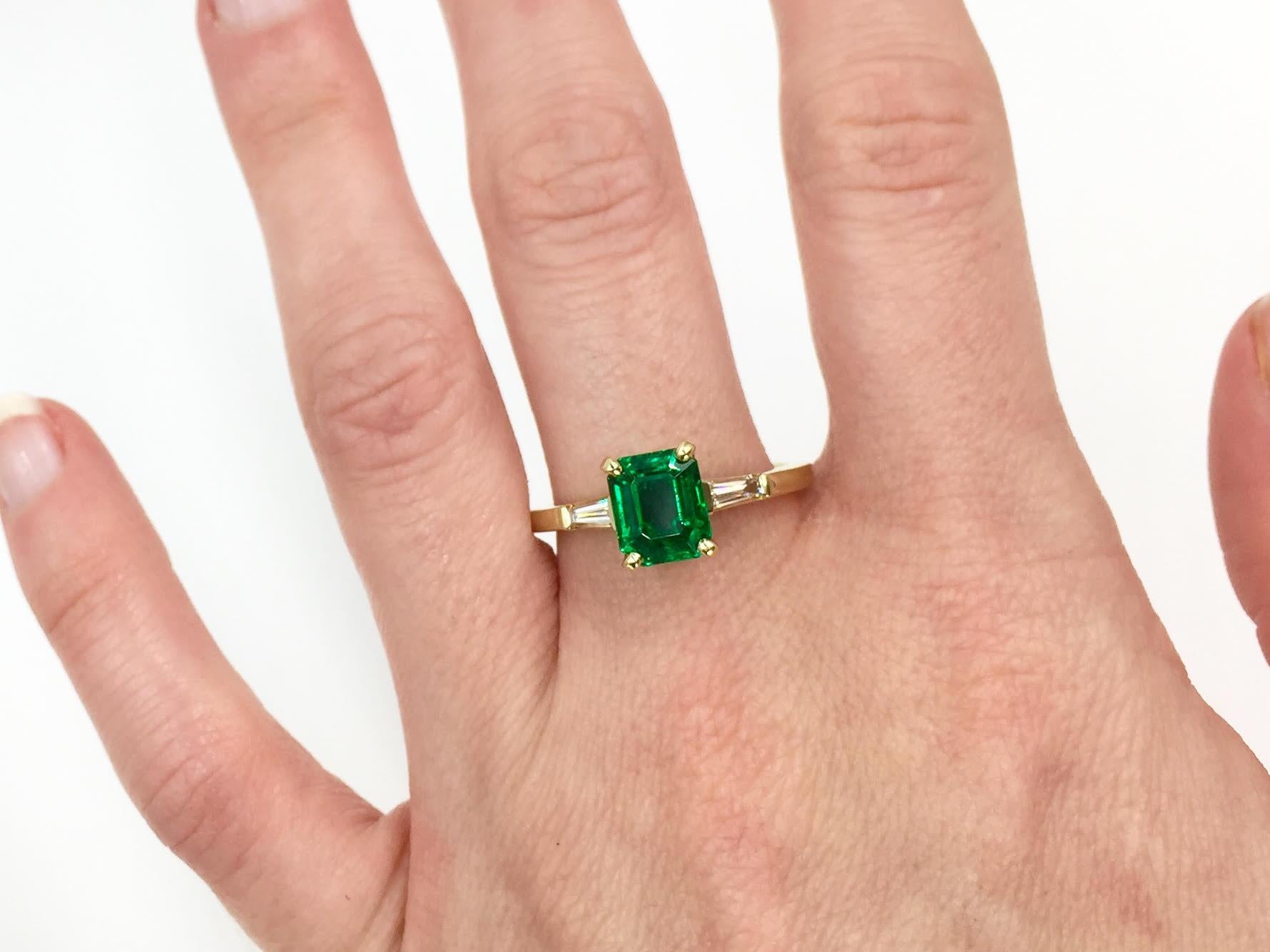 GIA Certified 1.41 Carat Emerald Diamond 18 Karat Ring 3