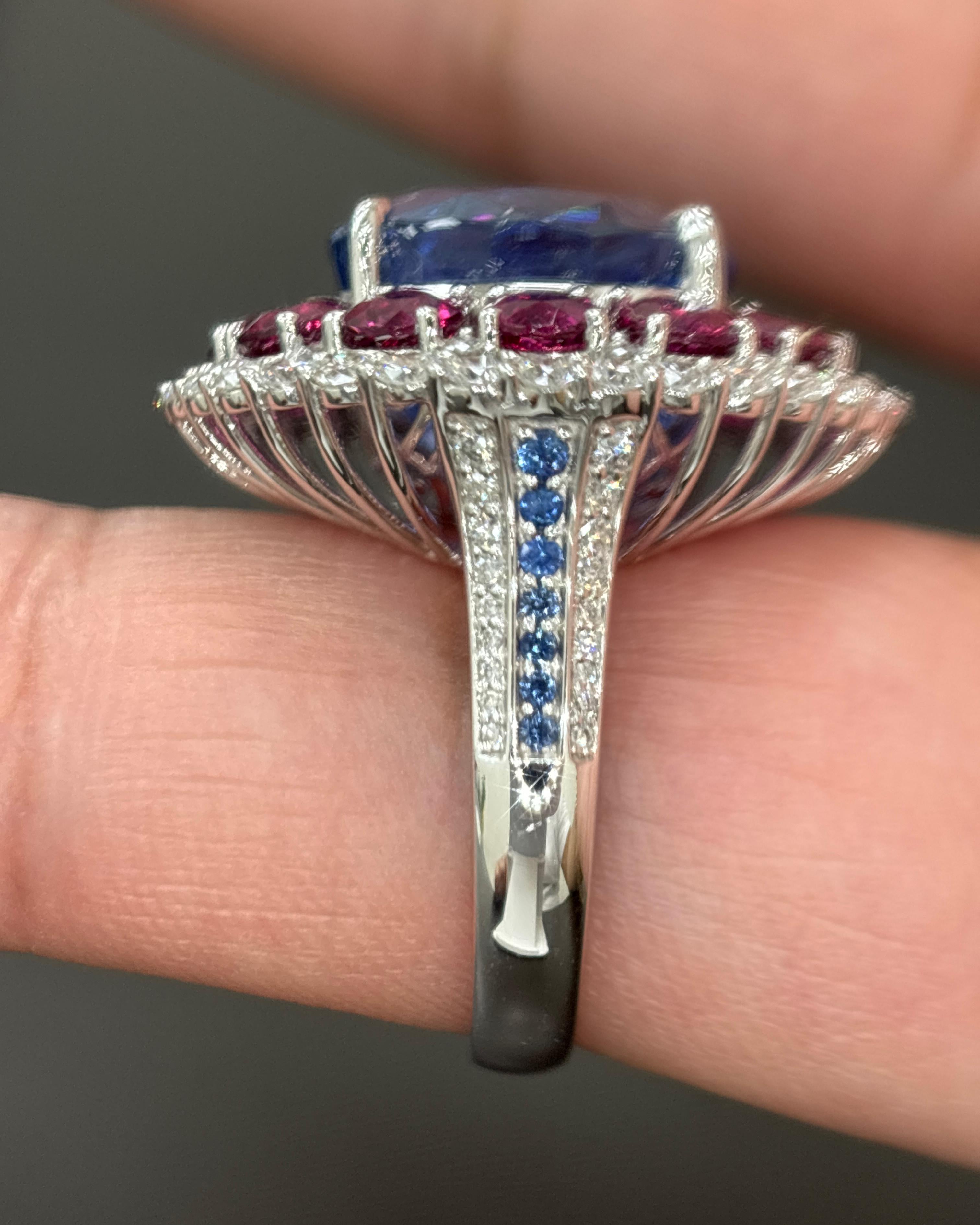 GIA zertifiziert 14.11 Karat Ceylon No Heat Blauer Saphir Weißer Diamant Gold Ring im Zustand „Neu“ im Angebot in Kowloon, HK