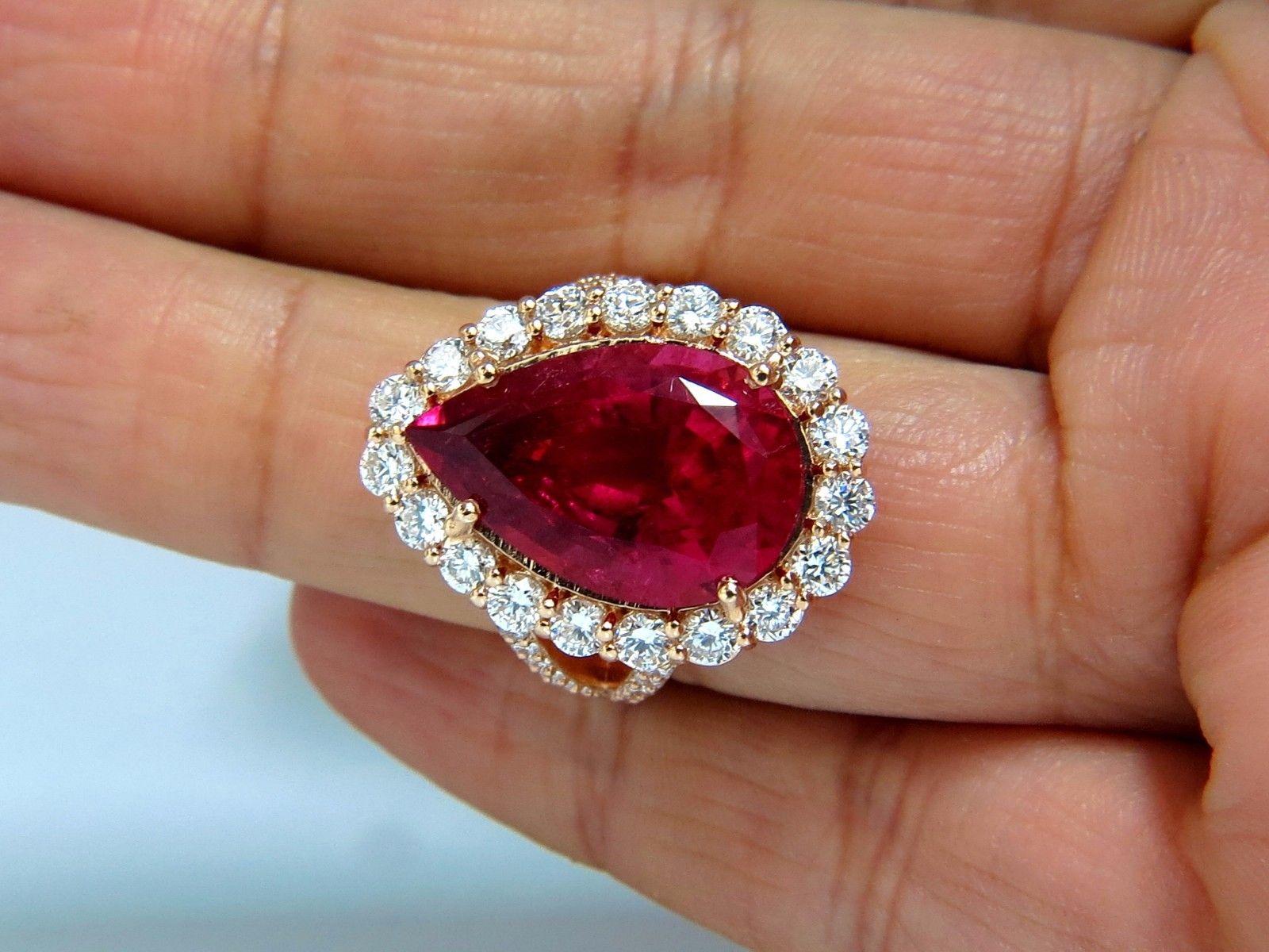 Pear Cut GIA Certified 14.15ct natural red tourmaline diamonds ring 18kt Rubellite
