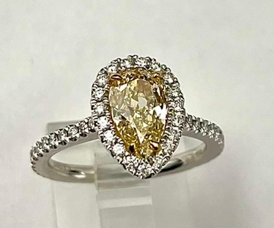 Contemporary GIA Certified 1.41Ct Pear Shape Natural Fancy Yellow-VS1 Ring For Sale