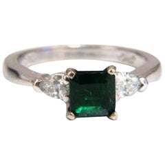 GIA Certified 1.43 Carat Natural Emerald Diamonds Ring 14 Karat GIA Certified 1.43 Carat Natural Emerald Diamonds Ring 14 Karat