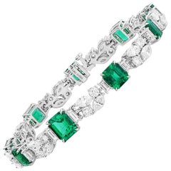 GIA Certified 14.38 Carat Natural Vivid Green Emerald Diamond Gold Bracelet