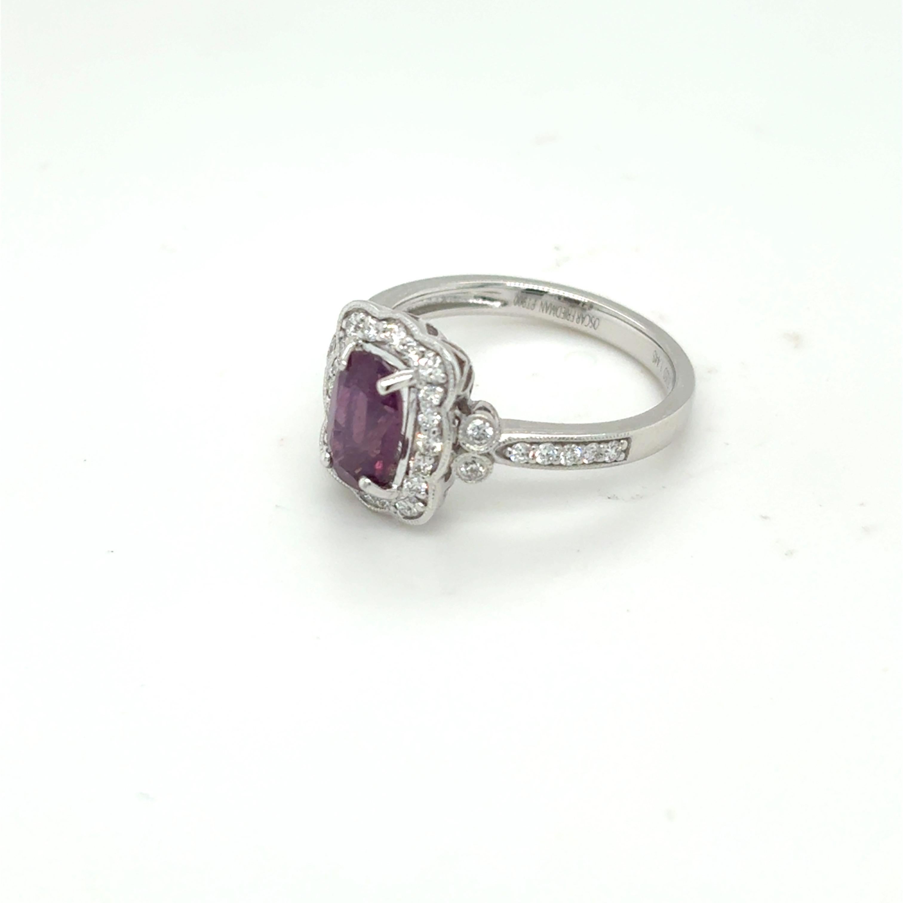 Bague diamant saphir du Cachemire non chauffé certifié GIA 1.44 carats taille coussin en vente 2