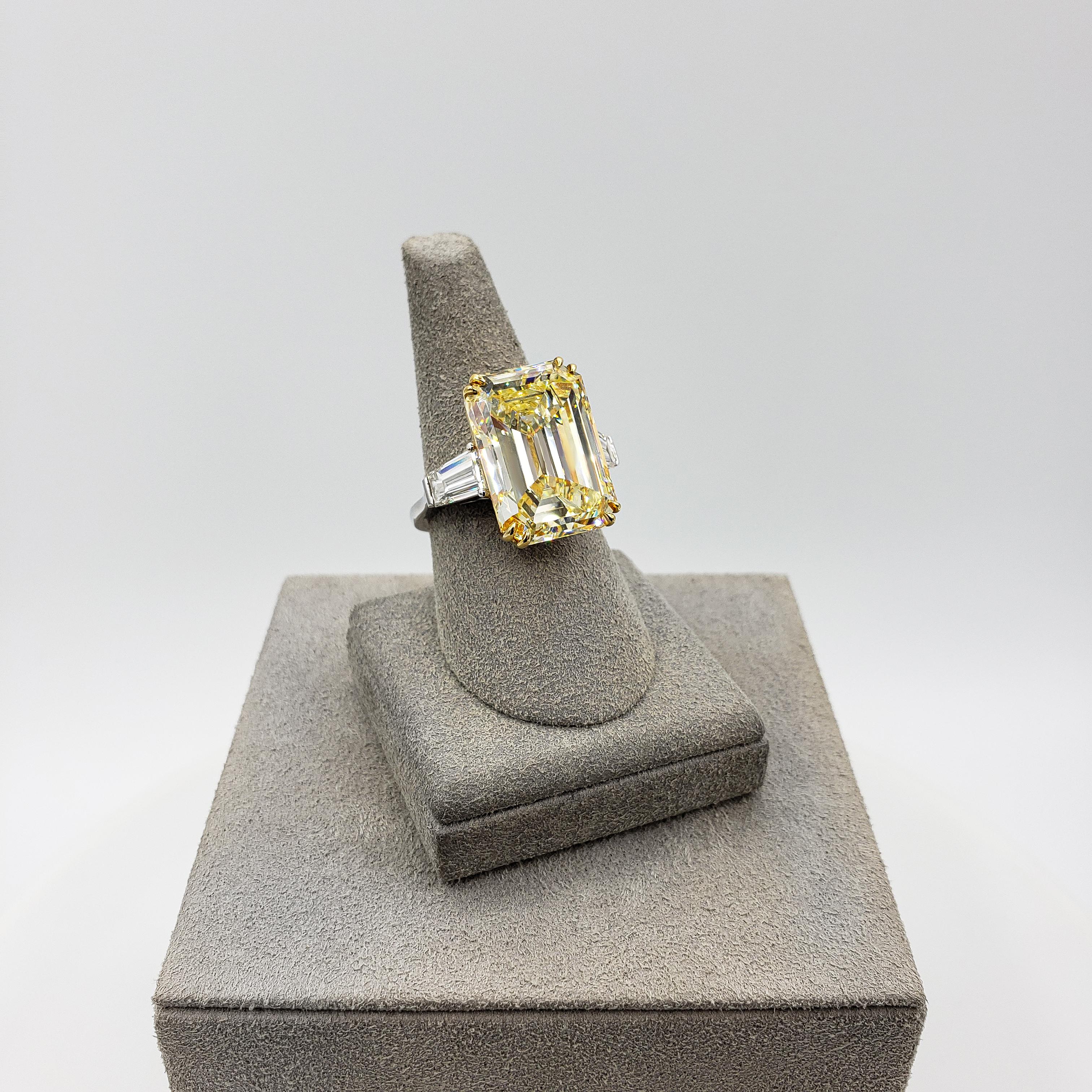 GIA Certified 14.54 Carat Yellow Emerald Cut Diamond Three-Stone Engagement Ring In New Condition For Sale In New York, NY