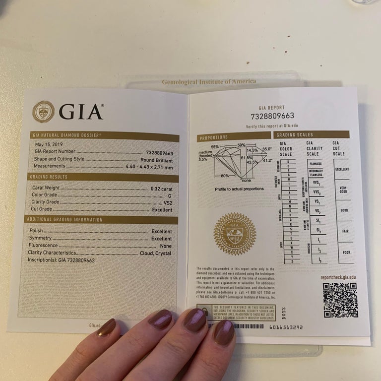 GIA Certified 1.46 Carat Trilogy Three-Stone Diamond Engagement Ring in Platinum In Excellent Condition For Sale In London, GB