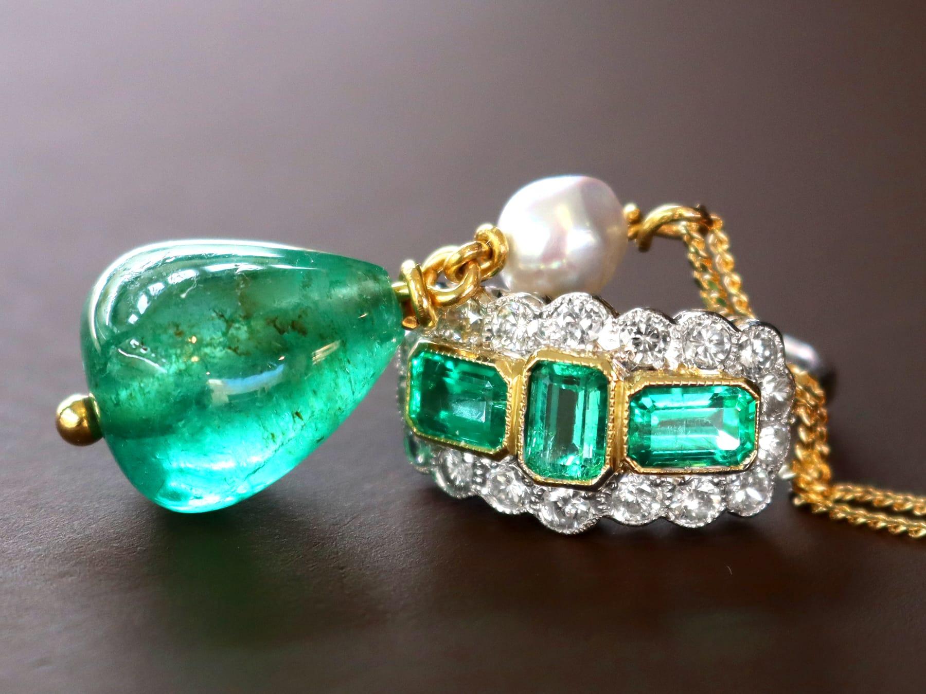 Bead GIA Certified 14.80 Carat Colombian Emerald and Pearl 18k Yellow Gold Pendant For Sale