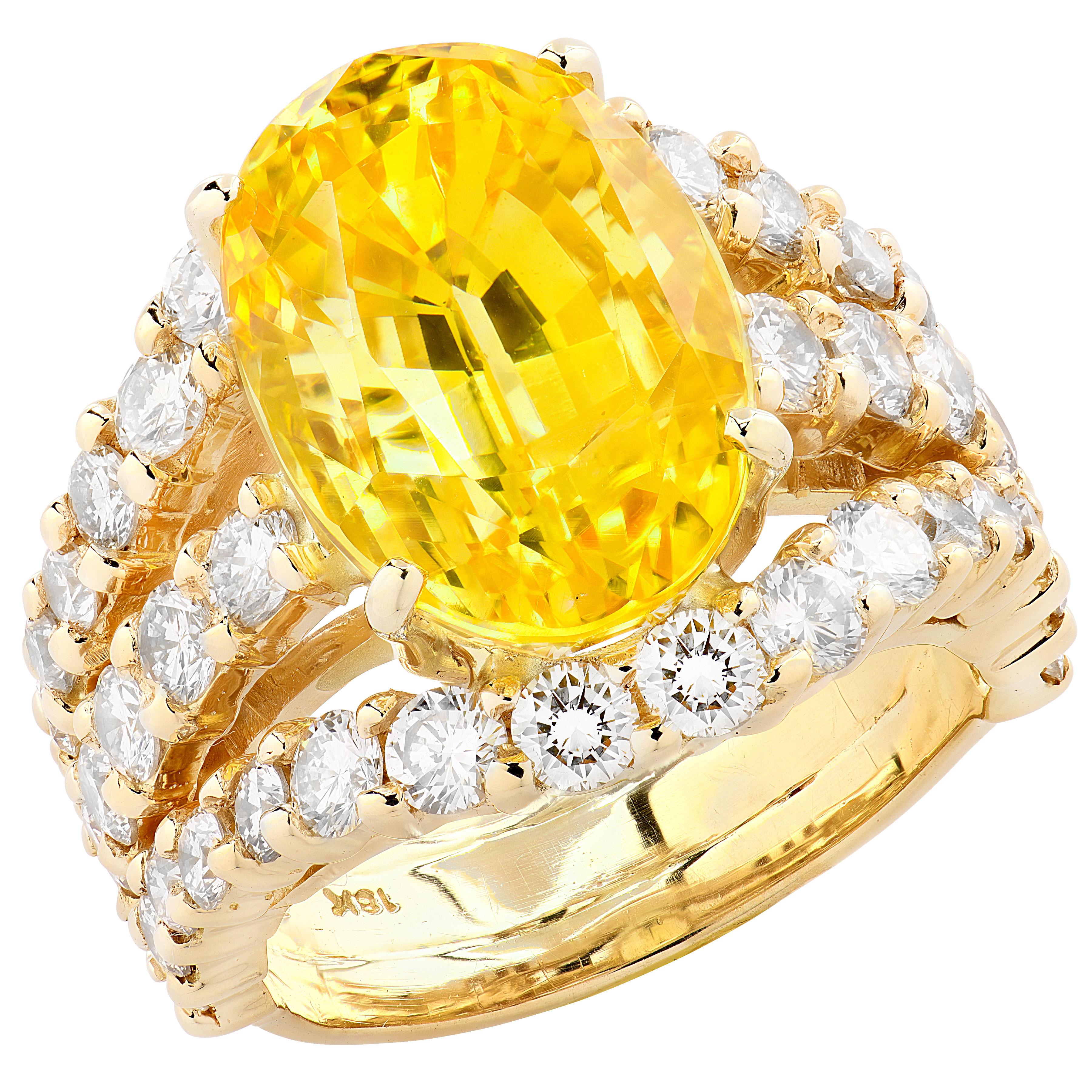 Bague certifiée GIA de 14,85 carats de saphir jaune de Ceylan sans chaleur et de diamant Pour femmes en vente