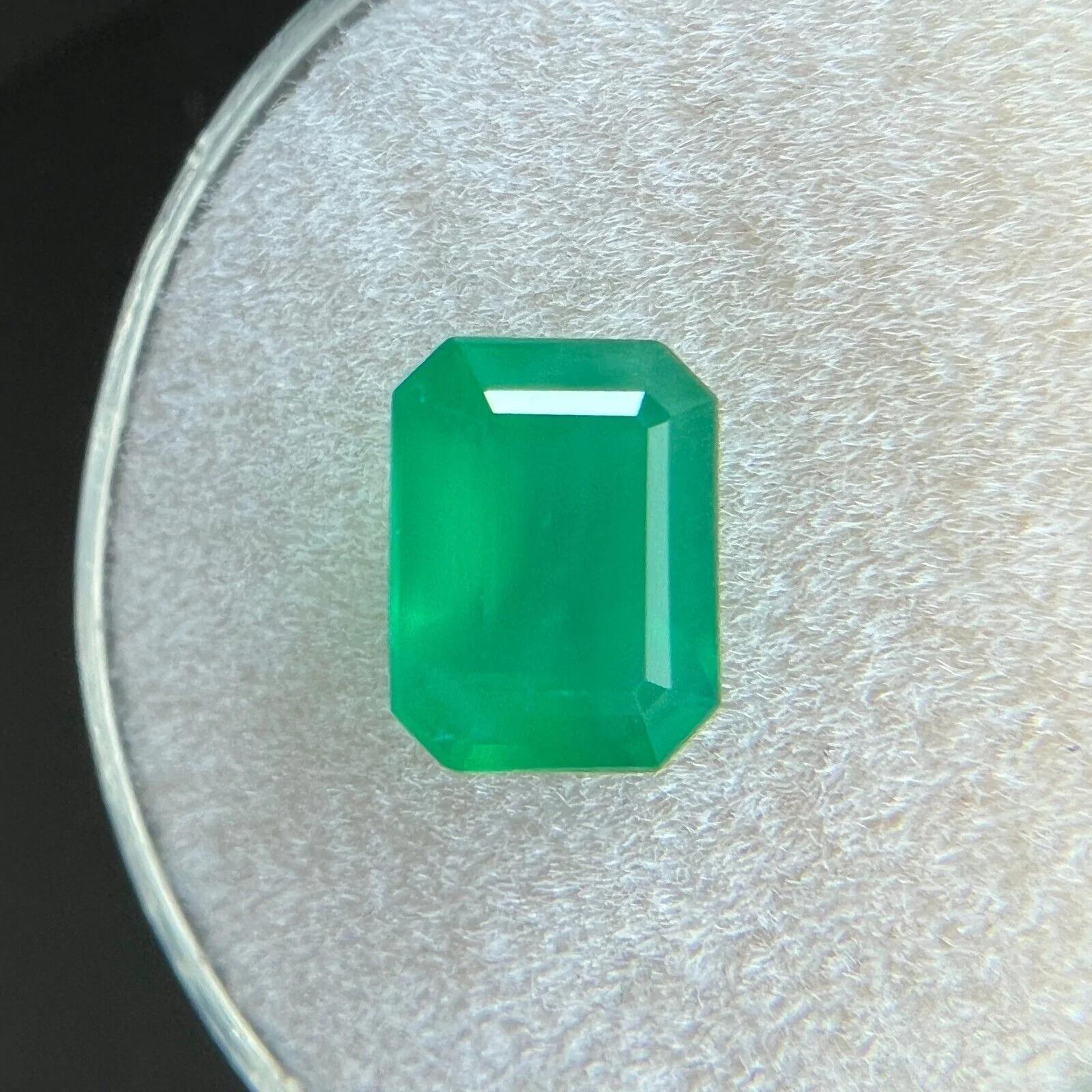 GIA Certified 1.48ct Natural Green Emerald Octagonal Emerald Cut Loose Gem For Sale 1