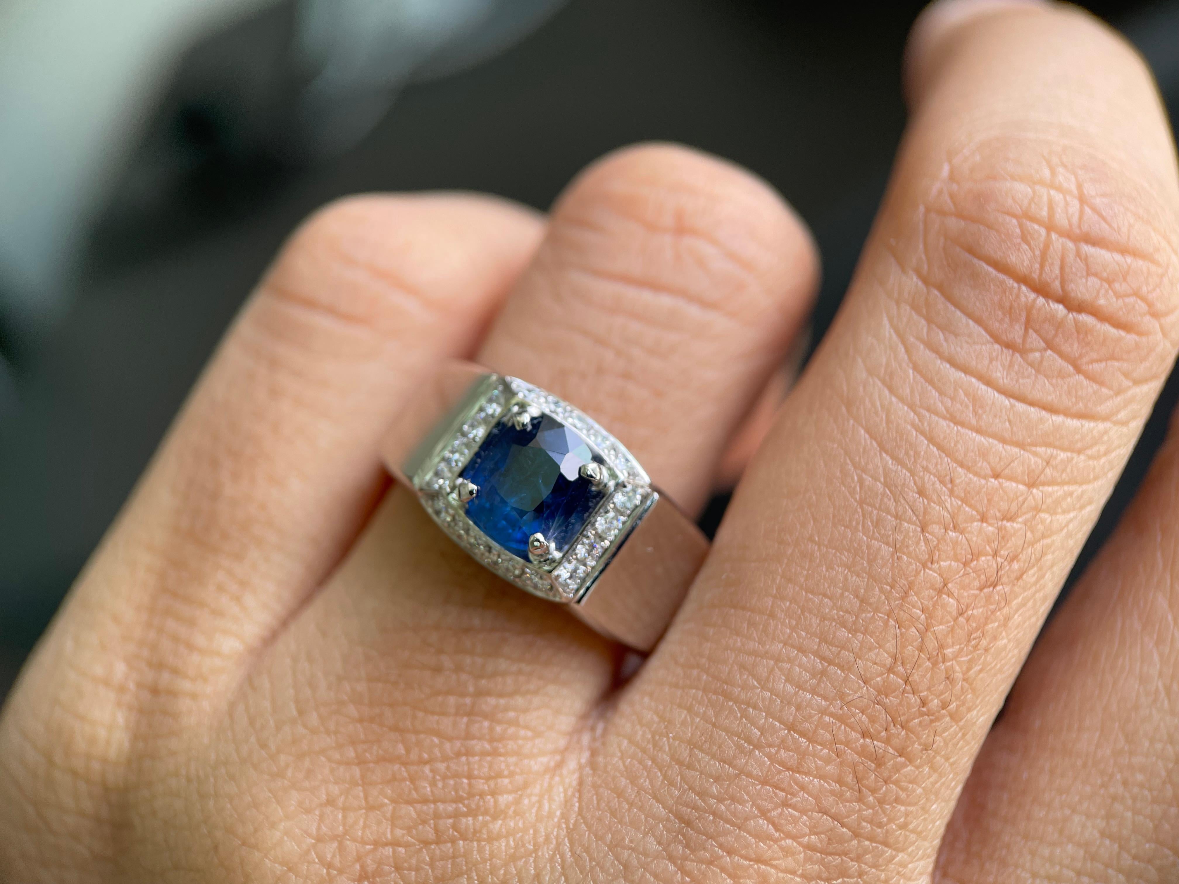 GIA certified 1.4Ct Burma No Heat Blue Sapphire Ring with Natural Diamonds 5