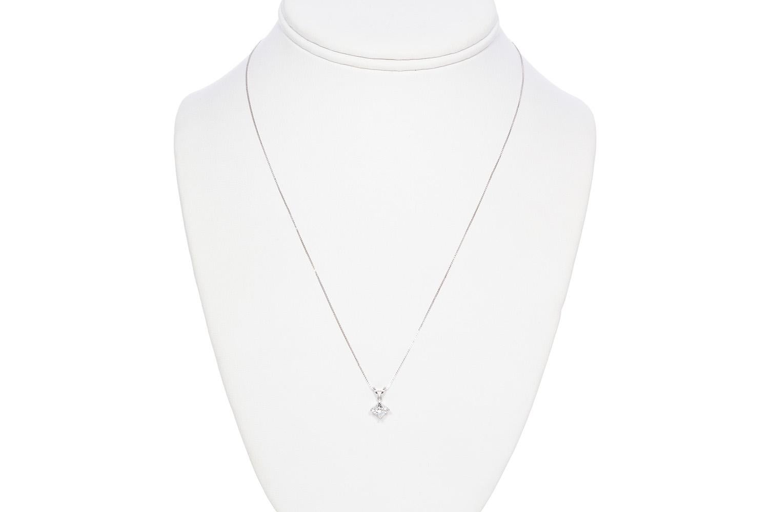 Contemporary GIA Certified 14 Karat E/VVS2 White Gold and Princess Diamond Pendant Necklace
