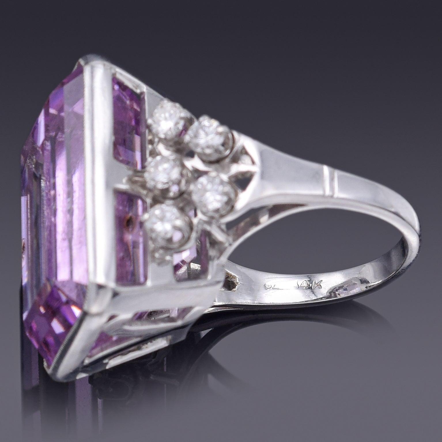 GIA-zertifizierter 14K Gold 30,50 Karat Kunzit & 0,80 TCW Diamant-Cocktailring 13,21 G im Angebot 1
