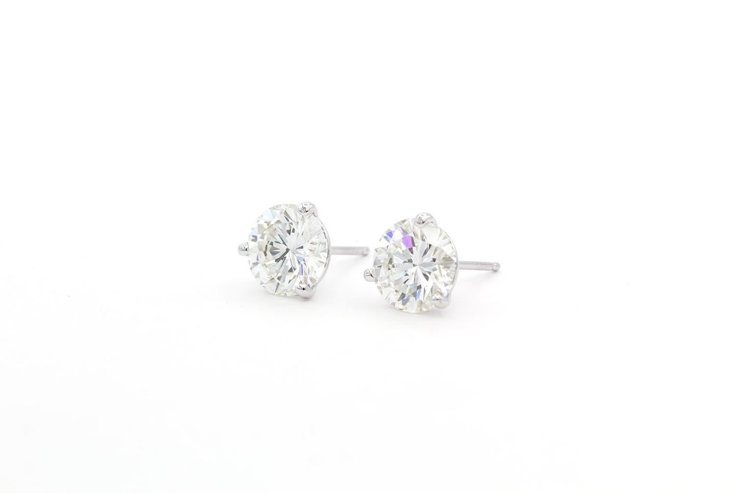 GIA Certified 14k Natural Round Brilliant Diamond Martini Stud Earrings 3.04ctw In Excellent Condition In Tustin, CA