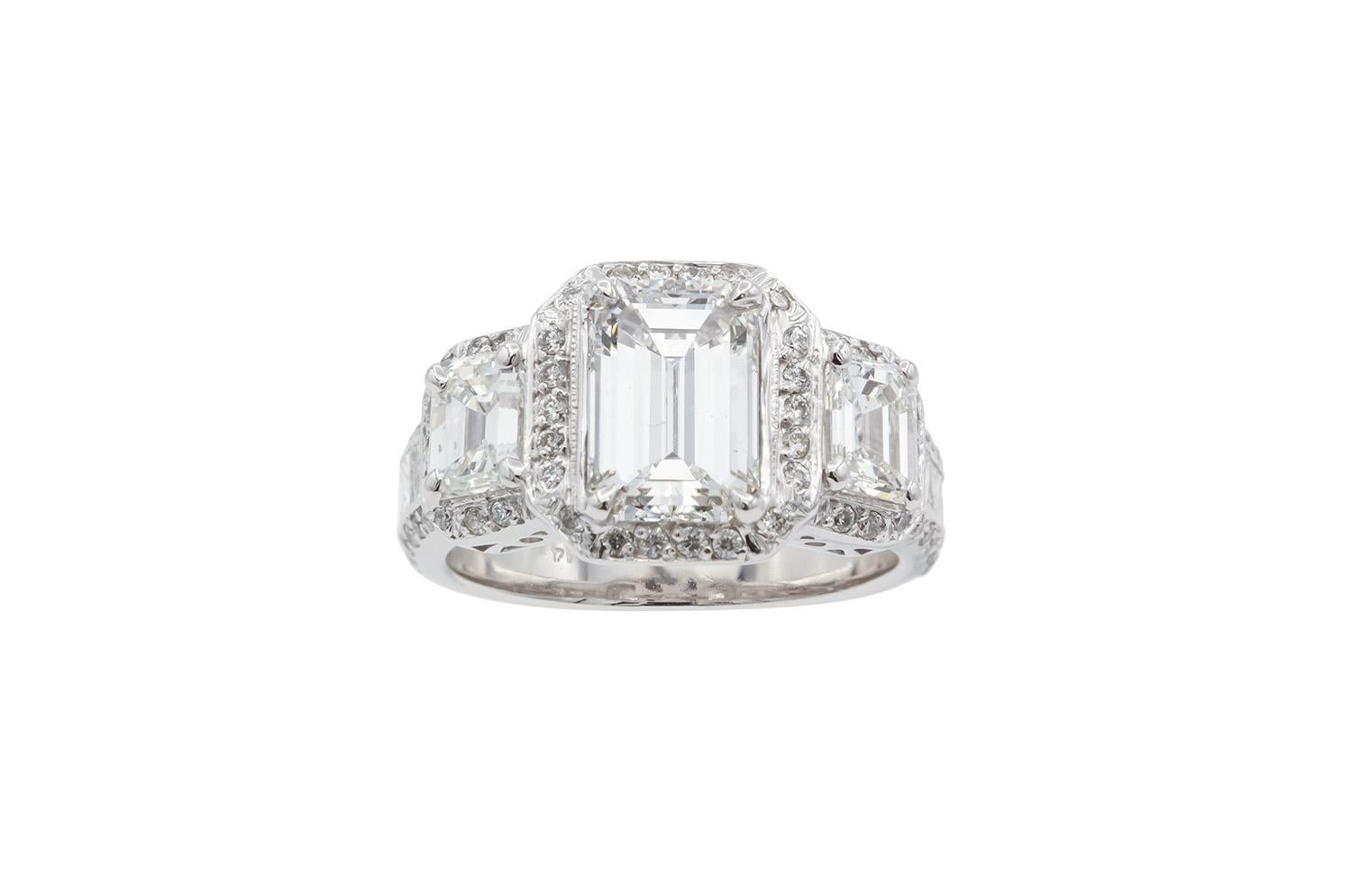 Anello Di Fidanzamento Etico Con Diamante Ovale A Tre Pietre E - Foto 12