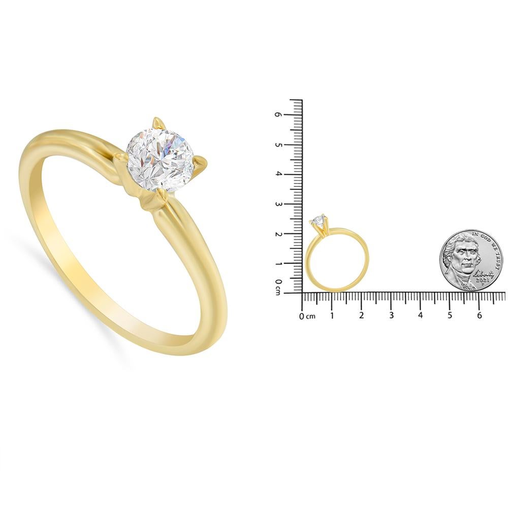 Bague de fiançailles solitaire en or jaune 14 carats avec diamants de 1/2 carat certifiés par le GIA en vente 2
