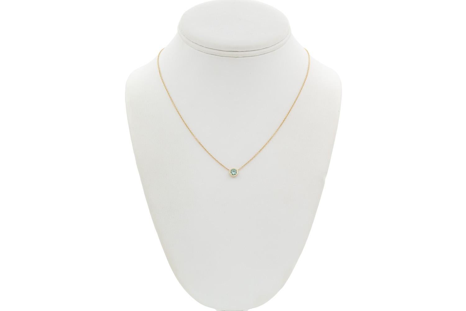 Collier pendentif en or jaune 14 carats et diamants verts et diamants verts certifiés GIA 0,32 carat en vente 3