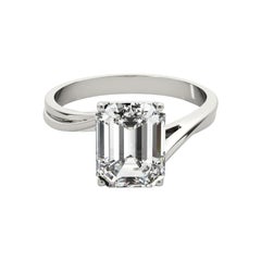 GIA Certified 1.5 Carat Basket Set Emerald Curved Band Diamond Ring