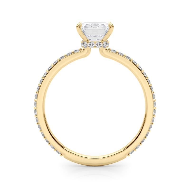 Anillo de diamantes con banda de pavé con halo oculto y esmeralda de 1.5 quilates certificado por GIA en Nuevo estado para la venta en New York, NY