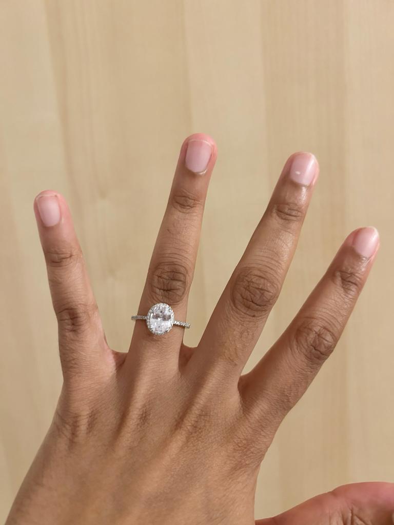 Im Angebot: GIA zertifizierter 1.5 Karat ovaler Diamant Platin Ring () 7
