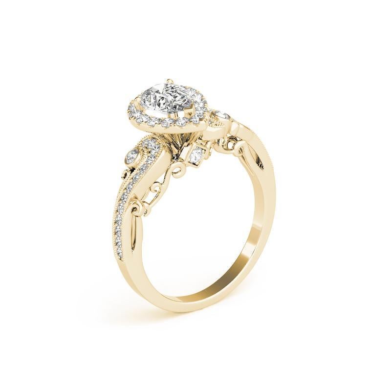 Donna GIA Certified 1.5 Carat Pear Halo Multi-Stone Curved Diamond Ring in vendita