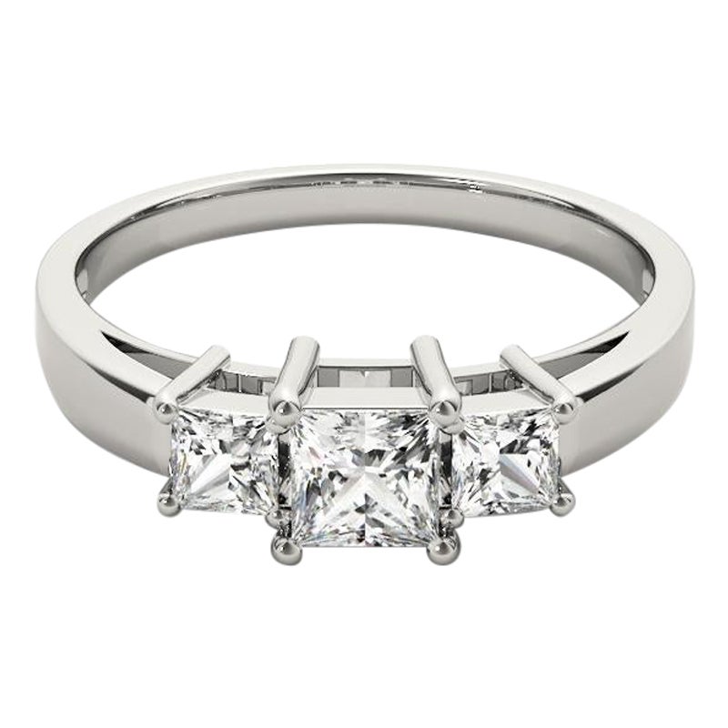 GIA Certified 1.5 Carat Princess Three-Stone Anniversary Diamond Ring in platino