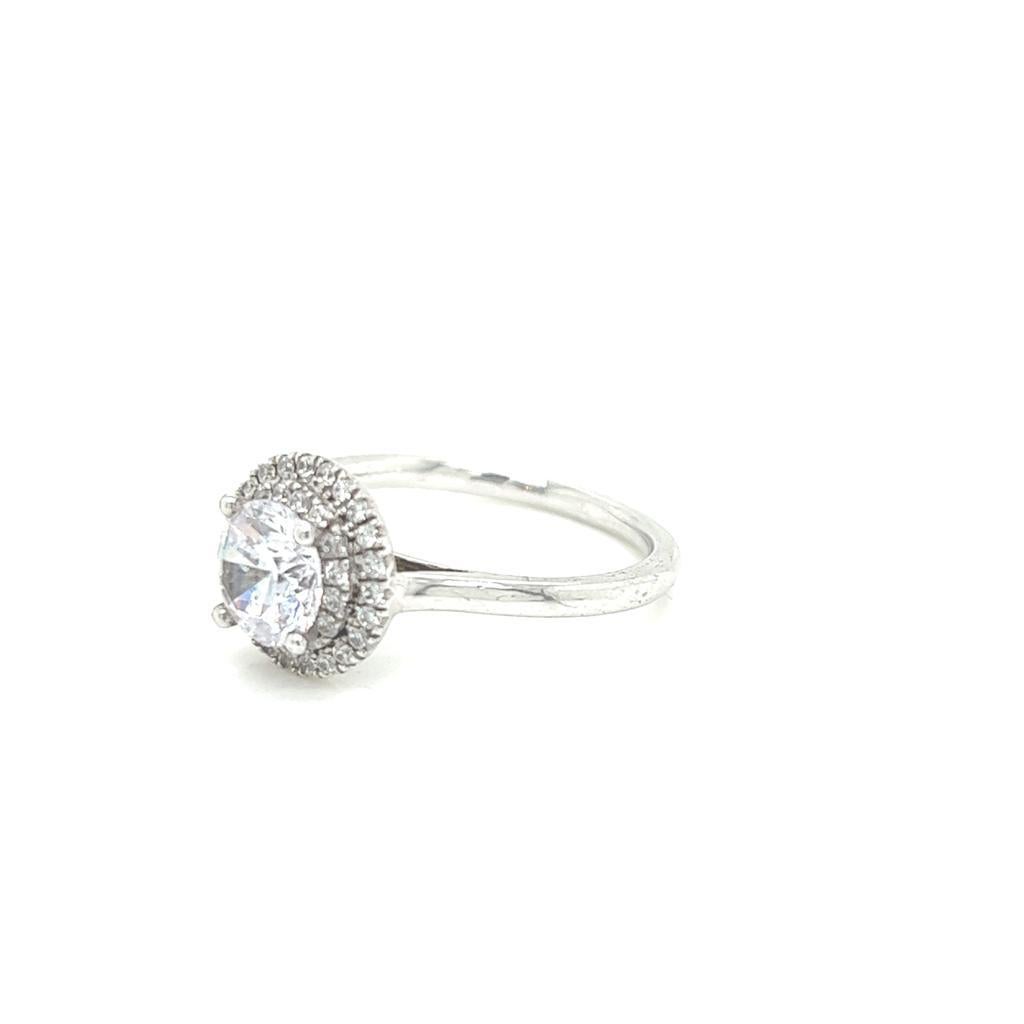 Im Angebot: GIA-zertifizierter 1,5 Karat runder Brillant-Diamantring in Platin () 3