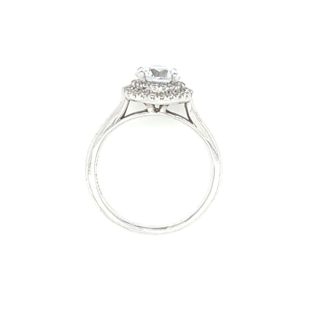 Im Angebot: GIA-zertifizierter 1,5 Karat runder Brillant-Diamantring in Platin () 6