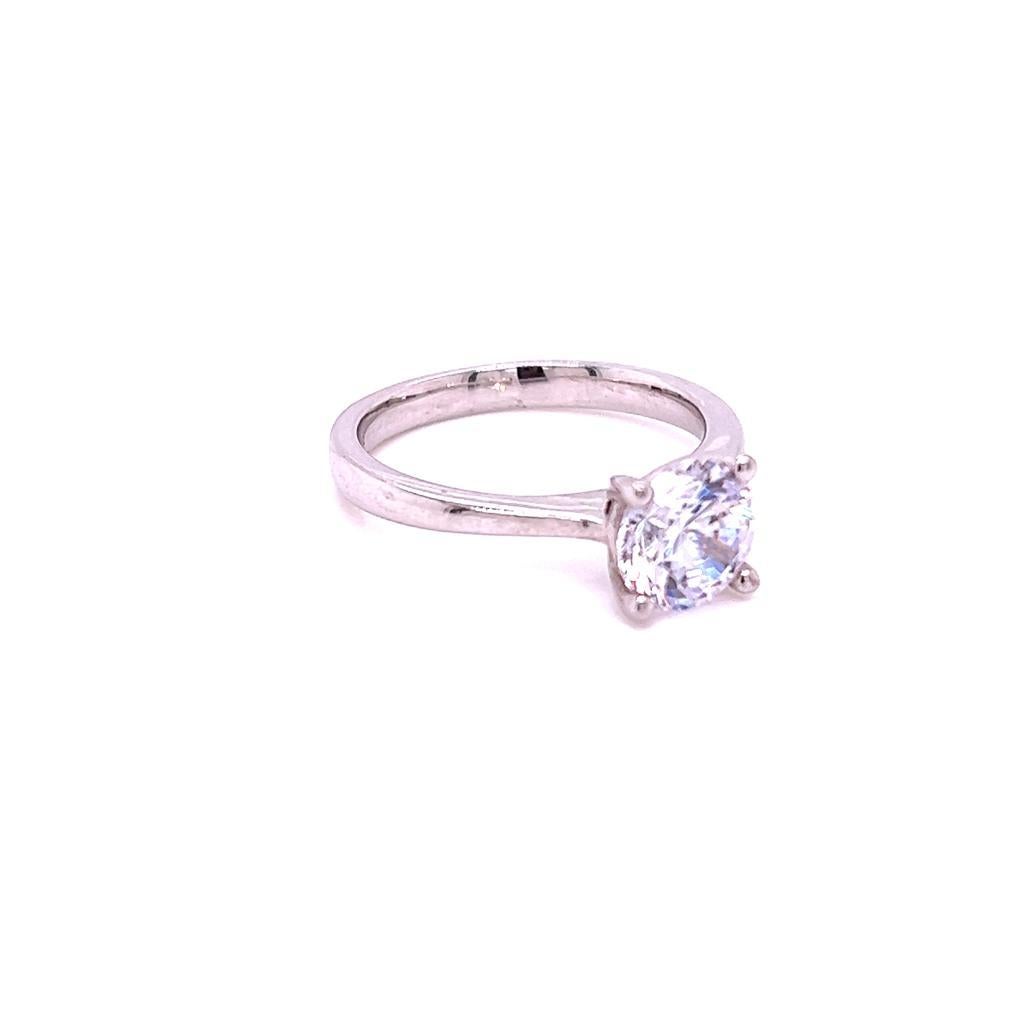 For Sale:  GIA Certified 1.5 Carat Round Brilliant Diamond Solitaire Ring in Platinum 3