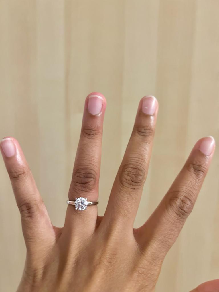 En vente :  Solitaire en platine avec diamants ronds et brillants de 1,5 carat certifiés GIA 6