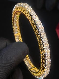 GIA Certified 15 Carats F/VS1 Round Brilliant Diamonds Eternity Bangle 18K Gold