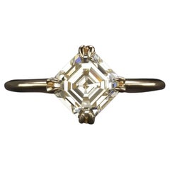 Anello solitario con diamante taglio Asscher certificato GIA da 1.50 carati