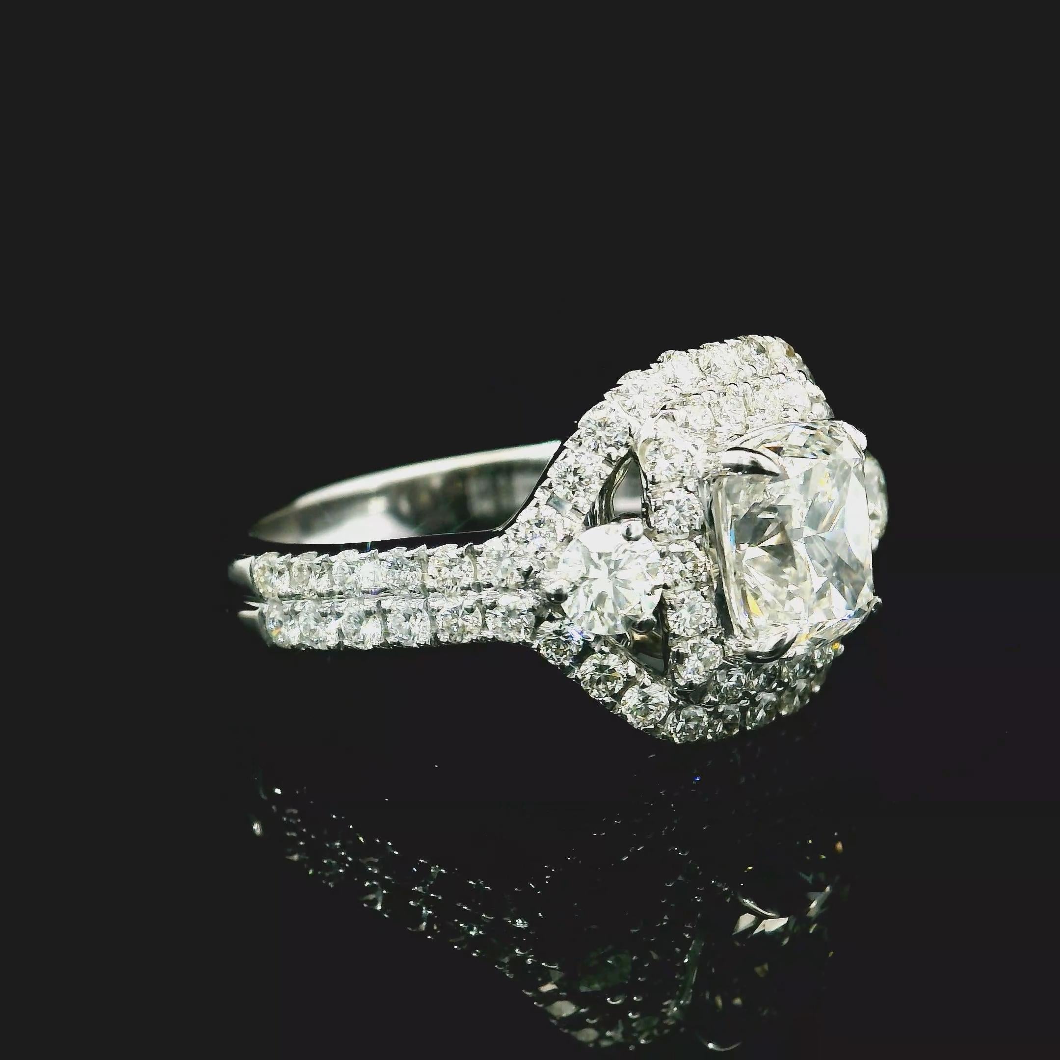 GIA zertifiziert 1,50 Karat D Farbe VS1 Klarheit Diamantring (Kissenschliff) im Angebot