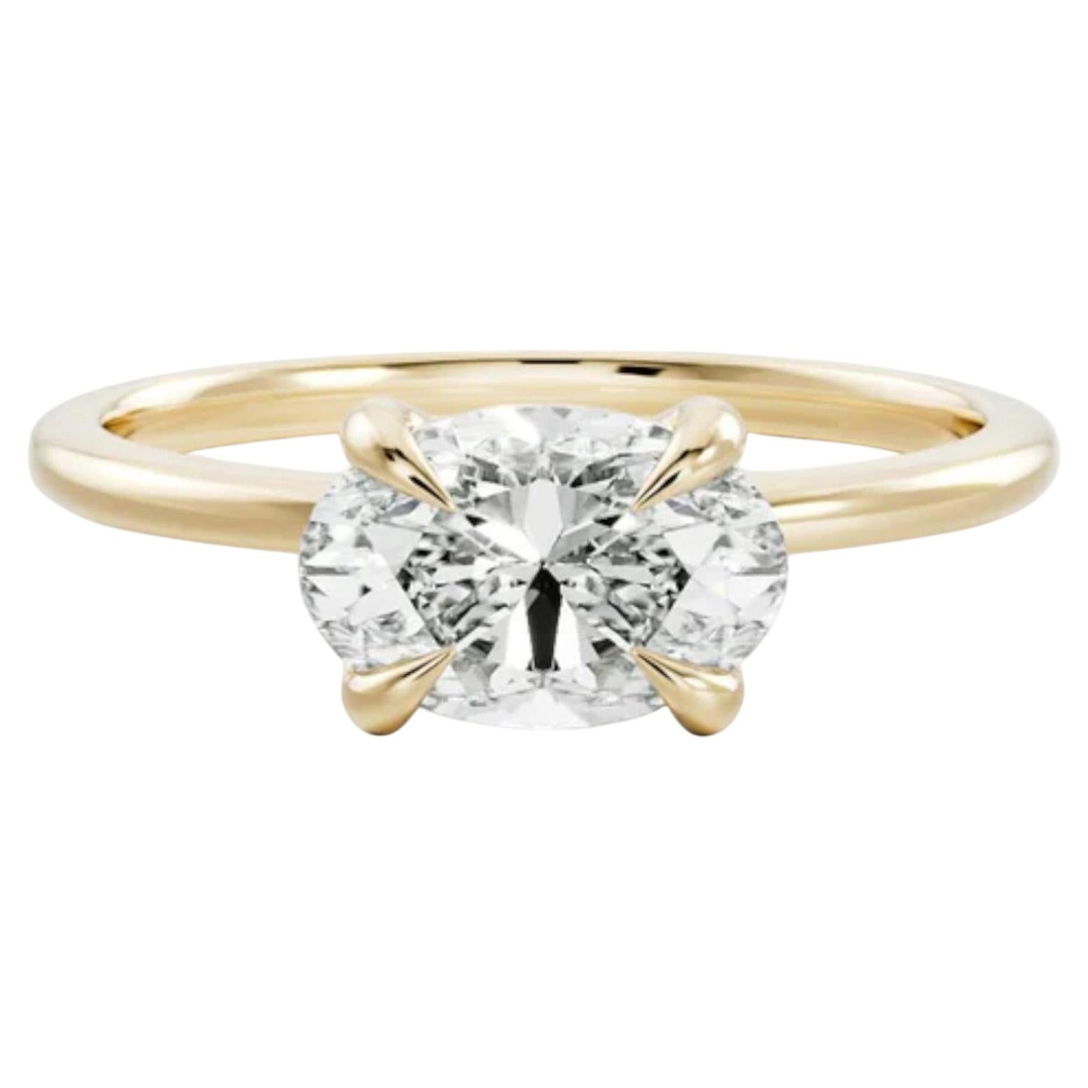 GIA zertifiziert 1,50 Karat D VVS1 Oval Diamant Ost-West Ring in 18K Gelbgold im Angebot