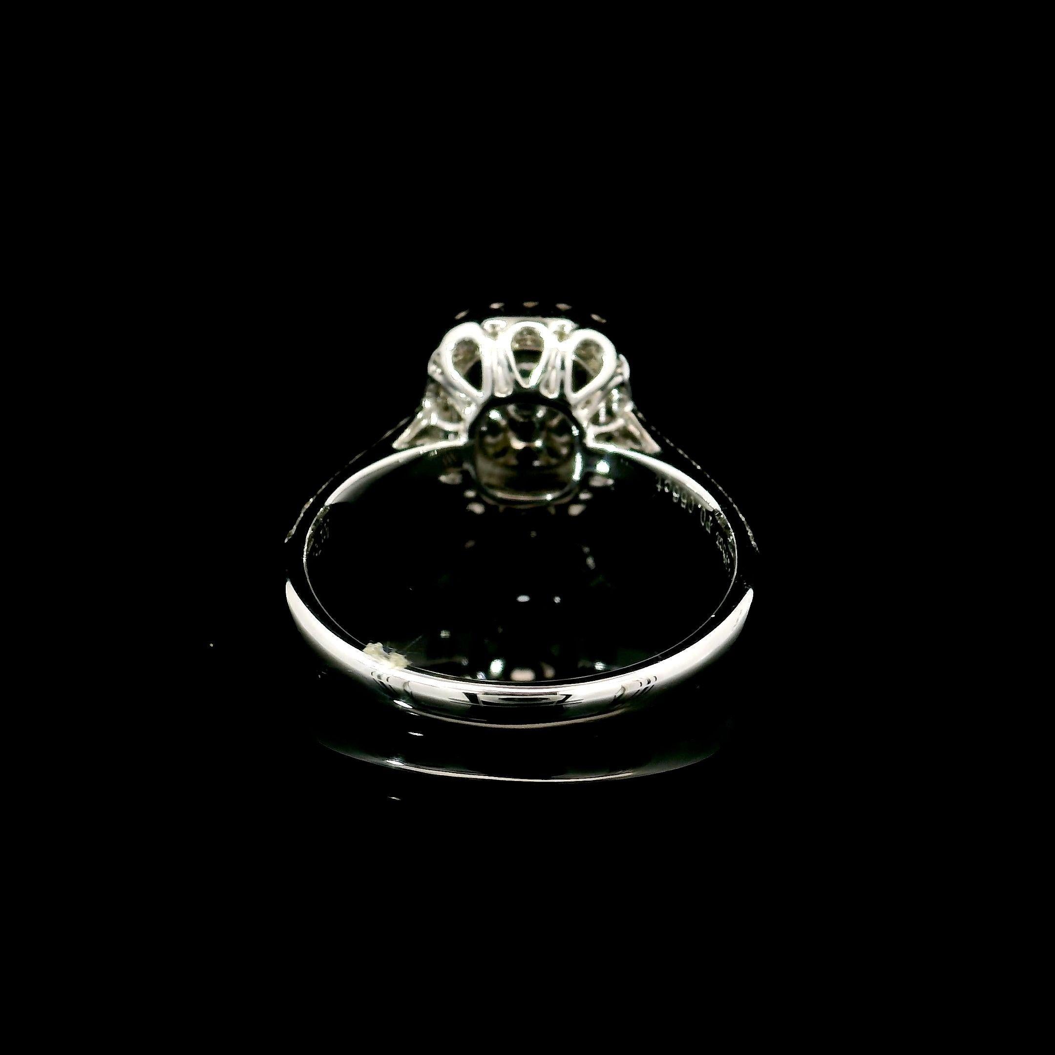 Women's or Men's GIA Certified 1.50 Carat Fancy Greenish Yellow SI1 Clarity Diamond Ring For Sale